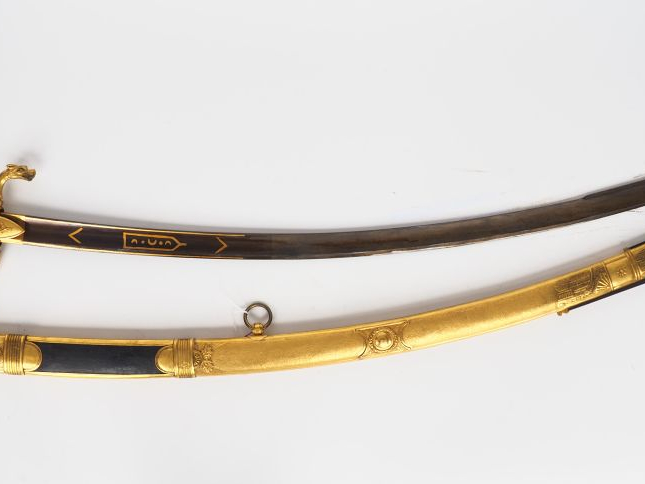 Reconstitution moderne d’une des innombrable variante de sabre de luxe