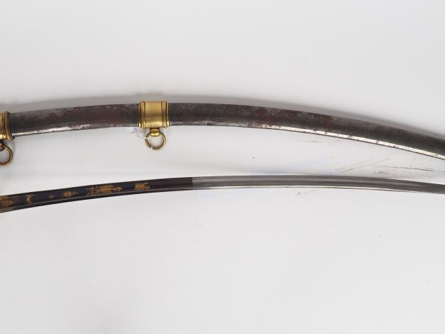 Sabre à la chasseur pour officier de cavalerie légère type AN IX, mont