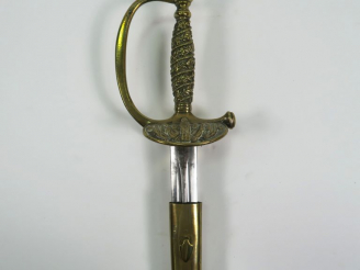 Vente aux enchères Epée réglementaire de sous-officier de gendarmerie modèle 1872, montur
