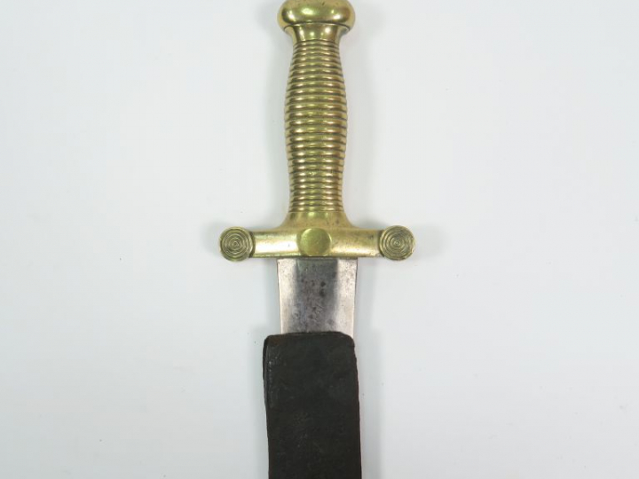 Glaive modèle 1831, monture en bronze fusée à torons (25), lame droite