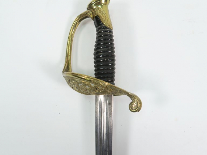 Sabre d’officier supérieur d’infanterie modèle 1855, lame droite symét