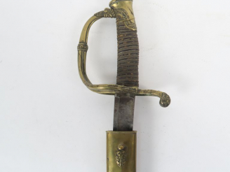 Vente aux enchères Sabre d’officier d’infanterie modèle 1821. Lame courbe à gorge et dos 