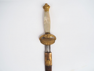 Vente aux enchères Belle dague époque restauration. Lame de 370 mm de long pour une longu