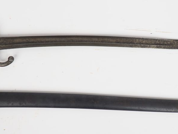 Baïonnette yatagan de fusil d’infanterie chassepot modèle 1866. Lame v