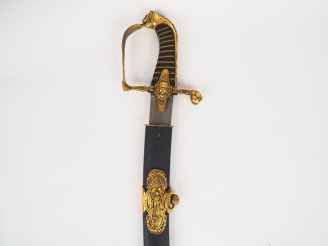 Vente aux enchères Reconstitution contemporaine d’un sabre de récompense des officiers gé