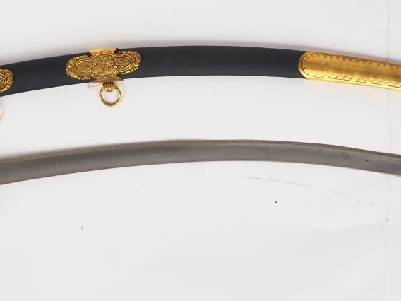 Reconstitution contemporaine d’un sabre de récompense des officiers gé