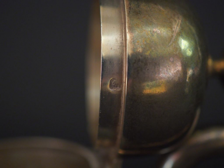 	Verseuse Napoléon III en argent, poinçon Minerve, à décor de monogram