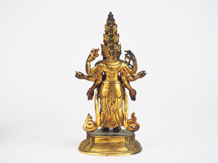 Chine,, XVII-XVIIIe siècle,  Sujet en bronze doré représentant Avaloki