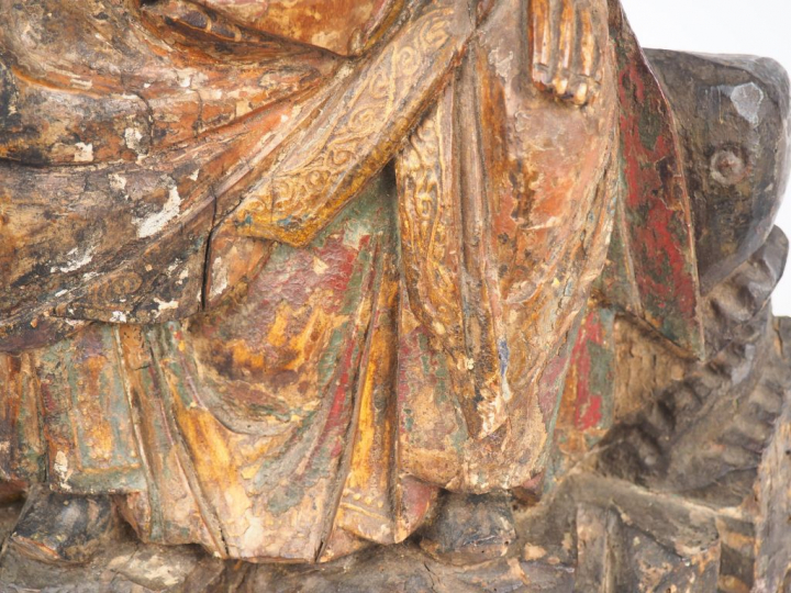 Chine période Yuan, XIVe-XVe siècle, Statuette en bois laqué et doré r