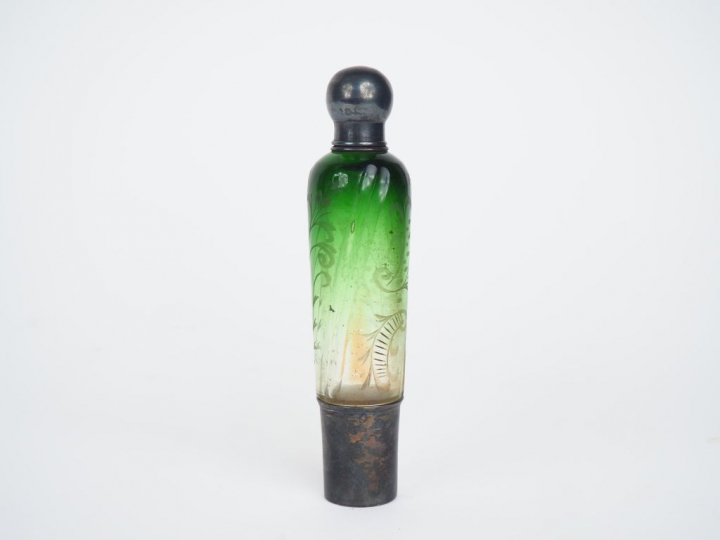 Flacon à odeurs en cristal bicolore et argent, poinçon Minerve, à déco