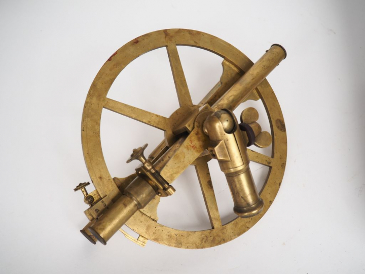Goniomètre de babinet dans son coffret signé RICHER Père et fils.