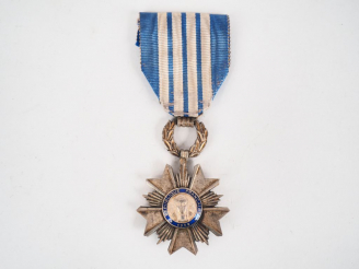 Vente aux enchères Décoration Française du mérite artisanal (instituée en 1948), module a