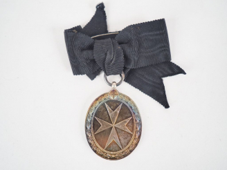 Vente aux enchères Médaille de l’ordre souverain de SAINT-JEAN de JÉRUSALEM ou de MALTE d