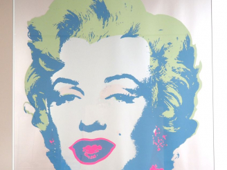 Vente aux enchères Andy WARHOL.  "Portrait de Marilyn" Impression en couleur. Published b