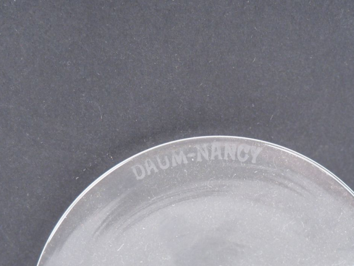 DAUM à Nancy. Partie de service de verres en cristal comprenant :  - 6