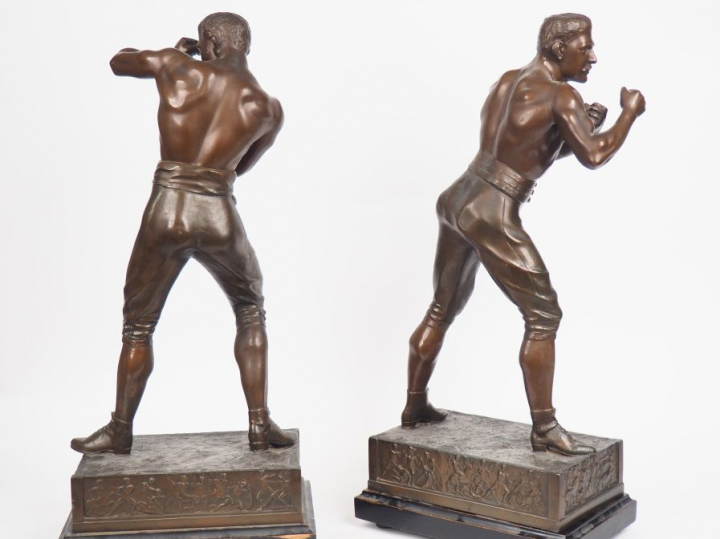 Max Arthur WAAGEN. "Les boxeurs". Paire de sculptures en régule à pati