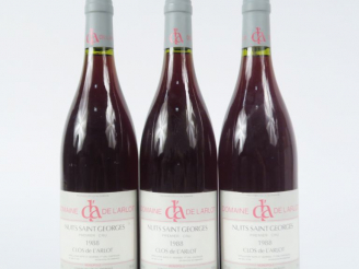 Vente aux enchères 3 BOUTEILLES NUITS SAINT GEORGES 1er CRU 'CLOS DE L'ARLOT' DOMAINE DE 