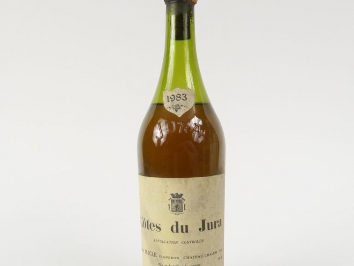 1 BOUTELLE CÔTES DU JURA JEAN MACLE - 1983 - NIVEAU BAS