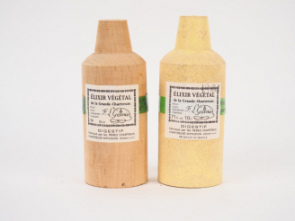 Vente aux enchères 2 FLACONS ÉLIXIR VÉGÉTAL DE LA GRANDE CHARTREUSE 71°
