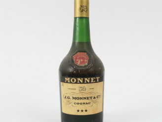 Vente aux enchères 1 VIEILLE BOUTEILLE COGNAC MONNET ***