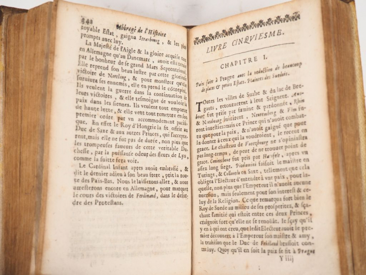PARIVAL (Jean Nicolas de). ABRÉGÉ DE L'HISTOIRE DE CE SIÈCLE DE FER, c