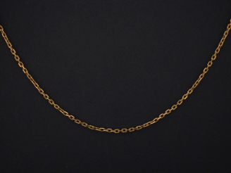 Vente aux enchères Collier en or.  Poids : 6,30 g Longueur : 47 cm   