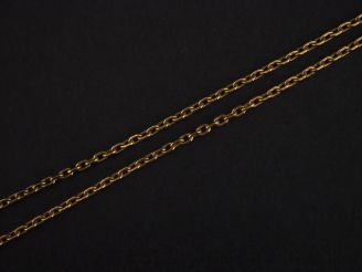 Vente aux enchères Chaine en or.  (cassée) Poids : 7,61 g   