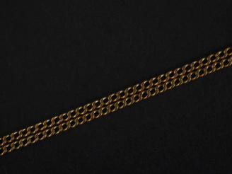 Vente aux enchères Elément de chaine en or jaune, maille gourmette.  Poids. 1,50 g   