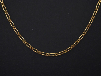 Vente aux enchères Chaine en or jaune, maille cheval. Long. 45 cm Poids. 3,85 g   