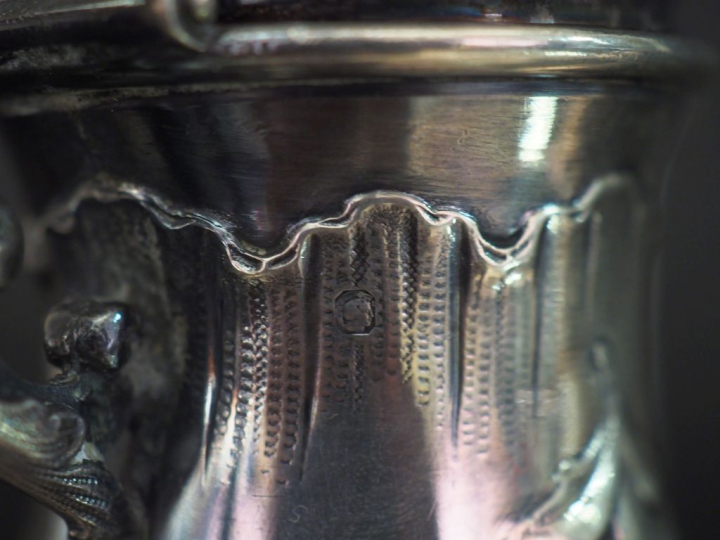 Service égoïste Napoléon III en argent, poinçon Minerve, à décor de fl