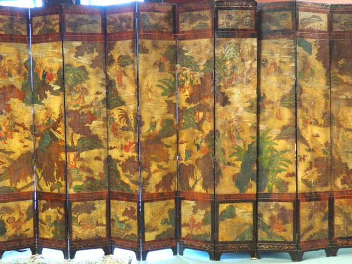 Chine, deuxième moitié du XIXe siècle,  Paravent à douze feuilles en l