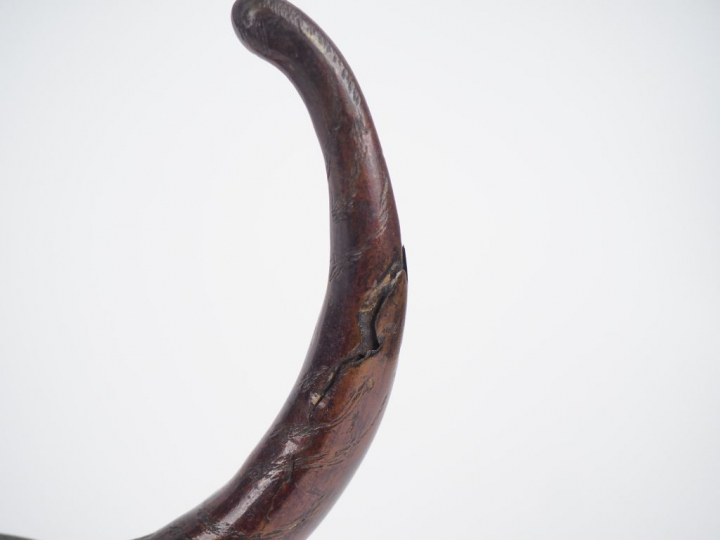 Okimono en bronze à patine brune. "Tigre prêt à bondir". Japon, périod