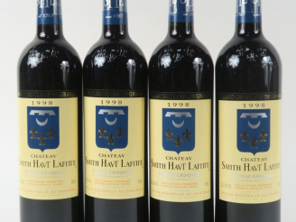 Vente aux enchères 4 BOUTEILLES CHÂTEAU SMITH HAUT LAFITTE GCC GRAVES - 1998