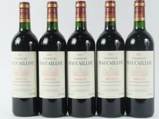 Vente aux enchères 5 BOUTEILLES CHÂTEAU MAUCAILLOU MOULIS - 2001 - 3 BG