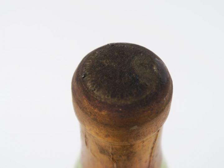 1 VIEILLE BOUTEILLE (1 L) MUSCAT OLIVER 'EXTRA TRÈS DOUX' - 1928