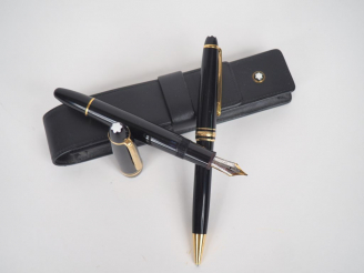 Vente aux enchères MONTBLANC. Stylo bille et stylo à plume dans leur étui. Signés.