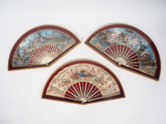 Vente aux enchères 3 différents éventails fin XVIIIème de style Louis XVI modèle à feuill