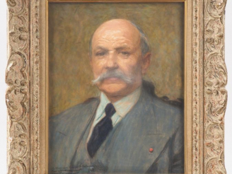 Vente aux enchères Ecole française XXème. "Portrait de monsieur Peslouan". Pastel signé e