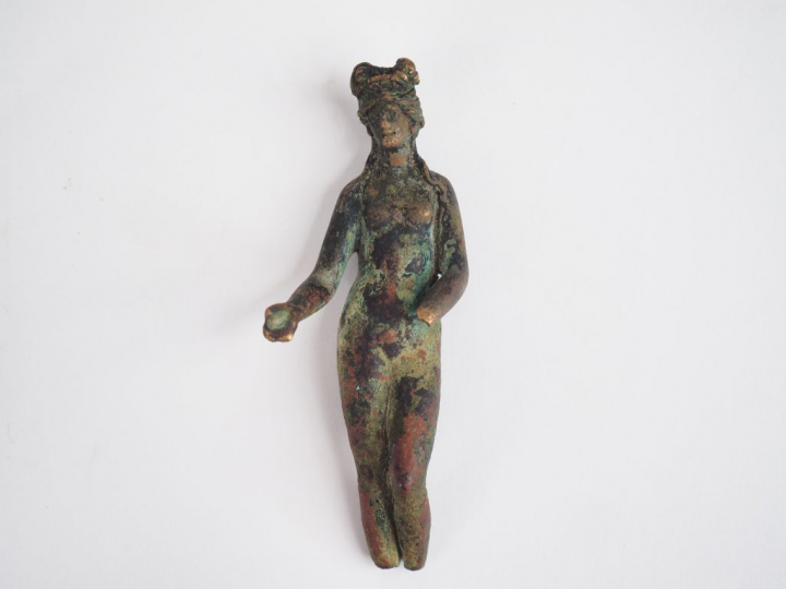 Statuette de Vénus en bronze.  Probablement Période romaine.  Accident