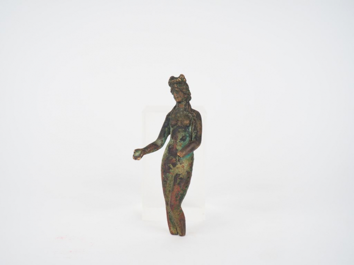 Statuette de Vénus en bronze.  Probablement Période romaine.  Accident