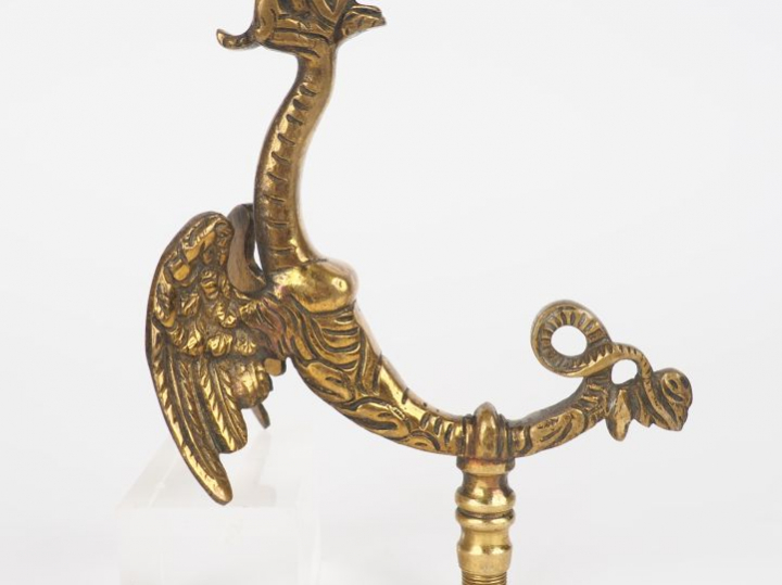 Robinet de fontaine XIXème en bronze en forme de gargouille. Dim. 13 x