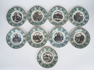 Vente aux enchères Manufacture de CREIL et MONTEREAU 9 assiettes en faïence à décor en gr