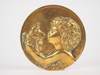 Vente aux enchères René THENOT. "Le faune et l'agneau". Médaille en bronze. Signée. Diam.