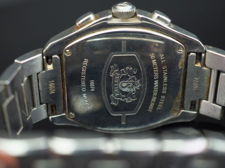 FESTINA, Chronograph Montre bracelet d'homme en acier.  Cadran de form