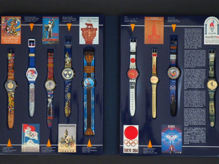 SWATCH,  Coffret de neuf montres commémoratives, édité à l'occasion du