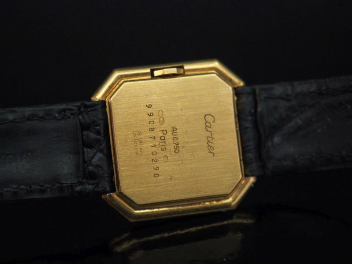 CARTIER Montre bracelet, modèle Ceinture, boitier en or jaune.  Cadran