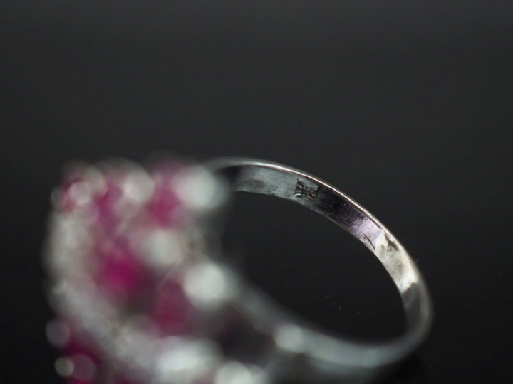 Bague moderne en argent 925, sertie d'une ligne de six pierres à l'imi