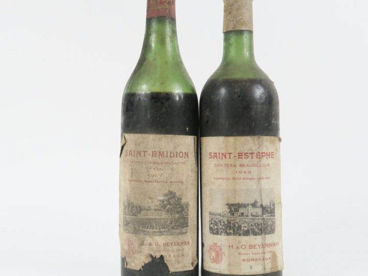 2 VIEILLES BOUTEILLES BEYERMAN : 1 CHÂTEAU BEAUSEJOUR ST ESTEPHE 1949 