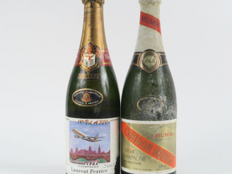 Vente aux enchères 2 BOUTEILLES : 1 MUMM CORDON ROUGE 1988 - 1 LAURENT PERRIER 1er VOL A 