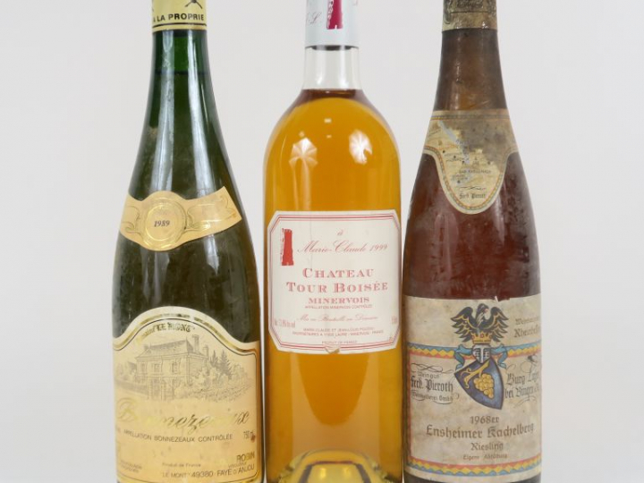 3 BOUTEILLES : 1 BONNEZEAUX LOUIS ROBIN 1989 - 1 CHÂTEAU TOUR BOISÉE R